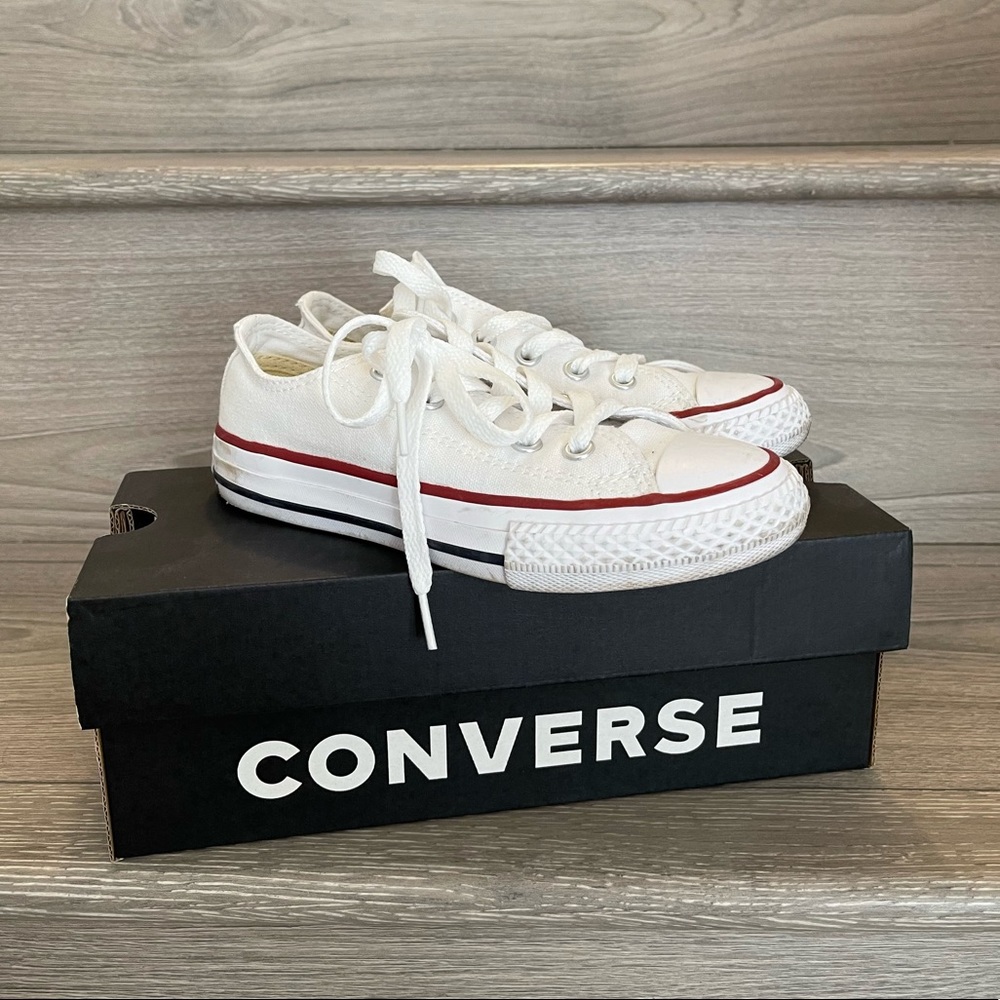 👟 🤍 White Converse Chuck Taylor All Star Sneakers Toddler Youth 11.5 / 17.5 cm